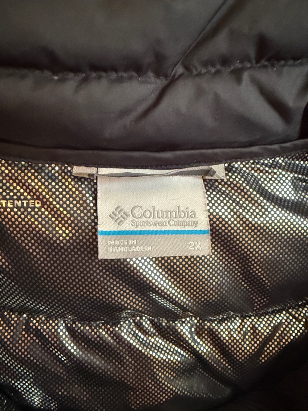 Columbia women’s Black Quilted Puffer Jacket - Picture 2 of 4